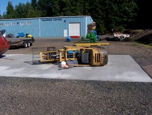 AI   Forklift side
